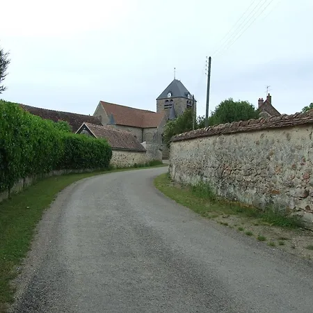 Le Saule Argente Ferienhaus La Villeneuve-au-Châtelot